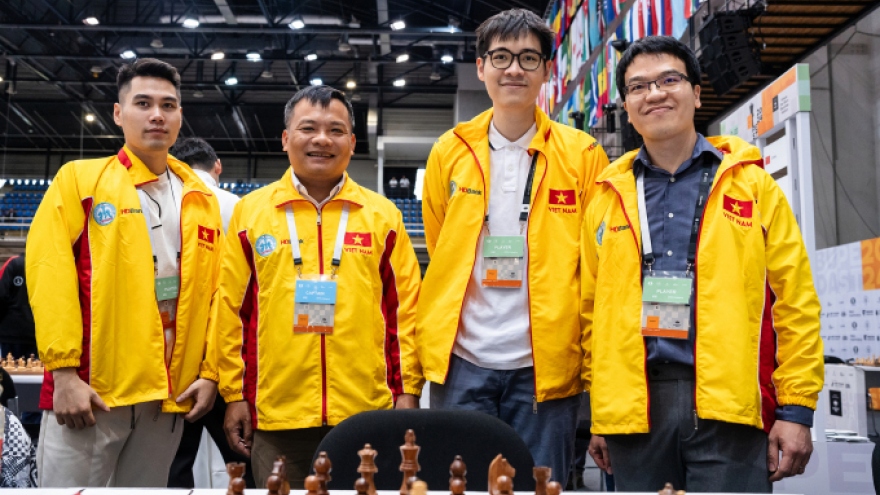 Vietnam enjoys strong start to Chess Olympiad 2024